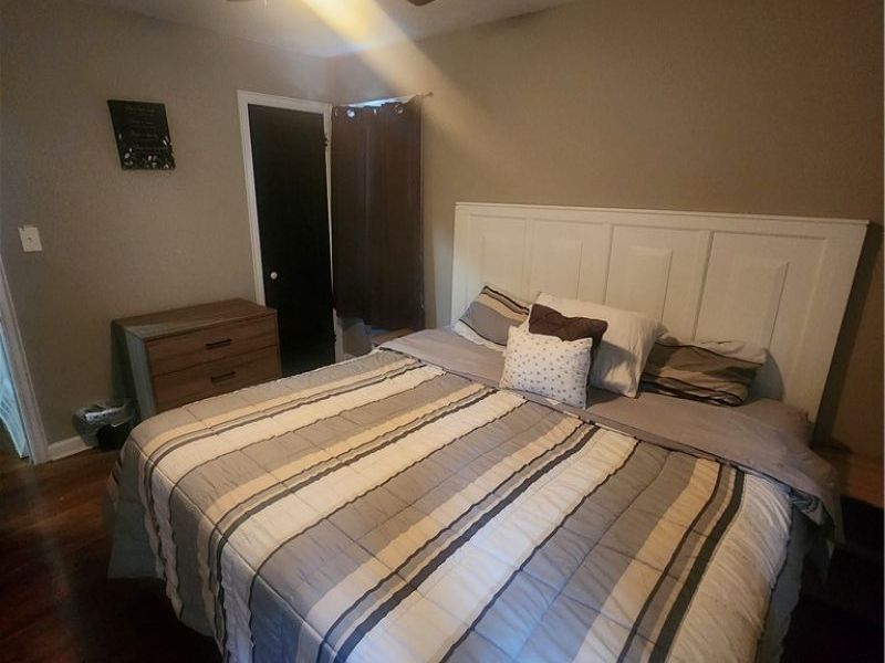 16117 Glendale Avenue, Cleveland, OH 44128 Photo 9