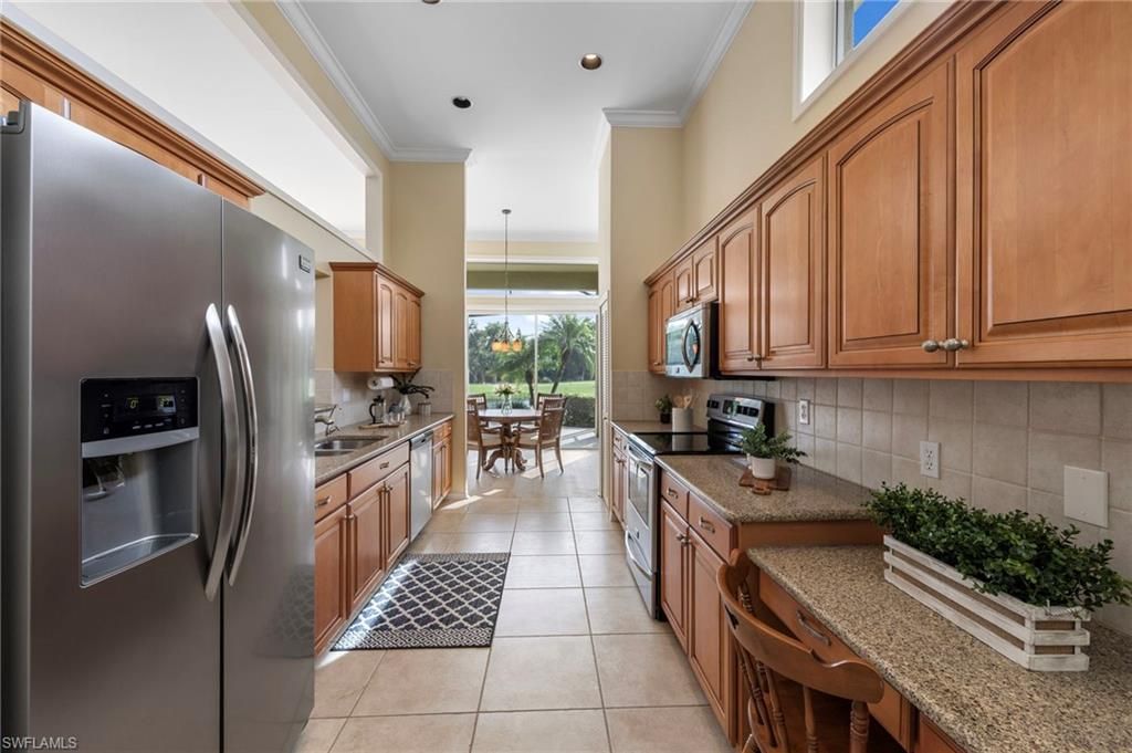 19427 Silver Oak Dr, Estero, FL 33967 Photo