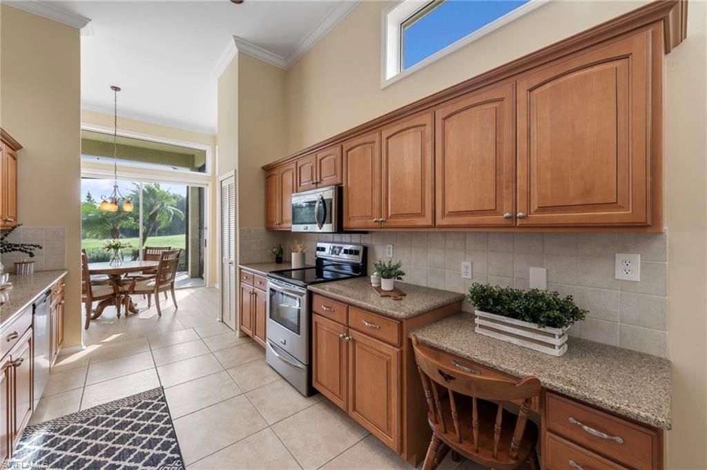 19427 Silver Oak Dr, Estero, FL 33967 Photo