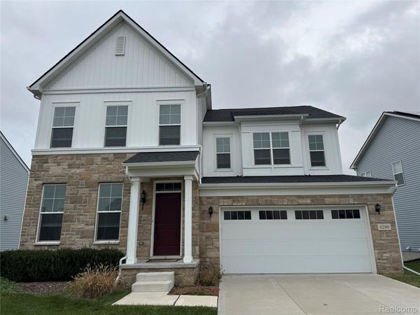 6280 N Trailwoods Drive , Scio Township, Mi 48103