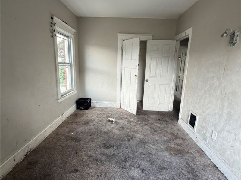 2082 W 98th Street, Cleveland, OH 44102 Photo 26