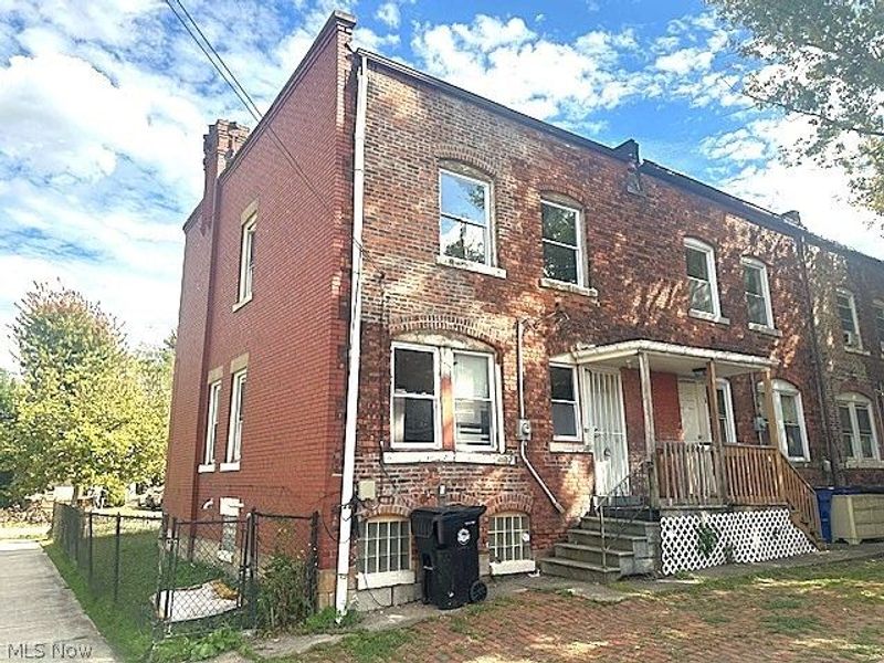 2082 W 98th Street, Cleveland, OH 44102 Photo 45