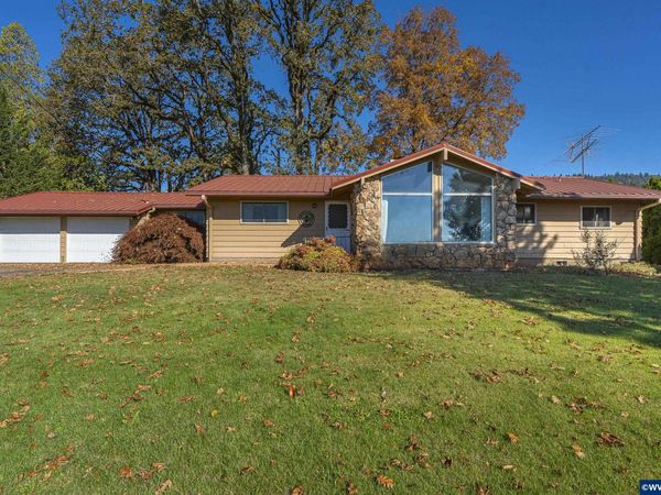 22000 NE Ranor Lp, Newberg, OR 97132