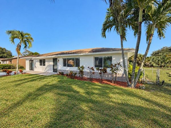 1476 N MANGONIA DRIVE , WEST PALM BEACH, FL 33401