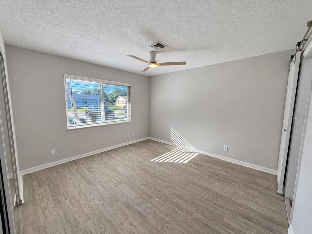 1476 N Mangonia Drive , West Palm Beach, FL 33401 Photo