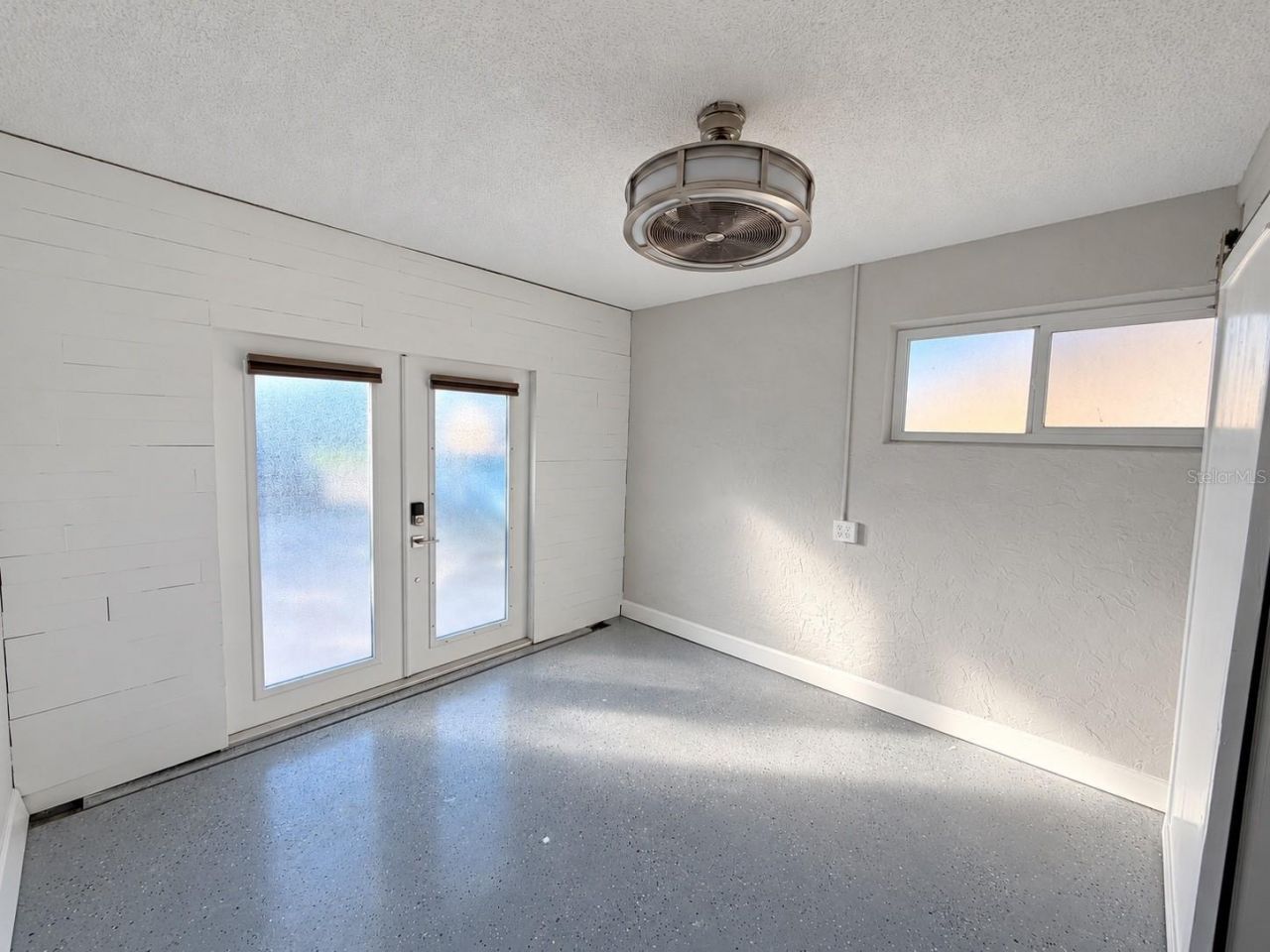 1476 N Mangonia Drive , West Palm Beach, FL 33401 Photo