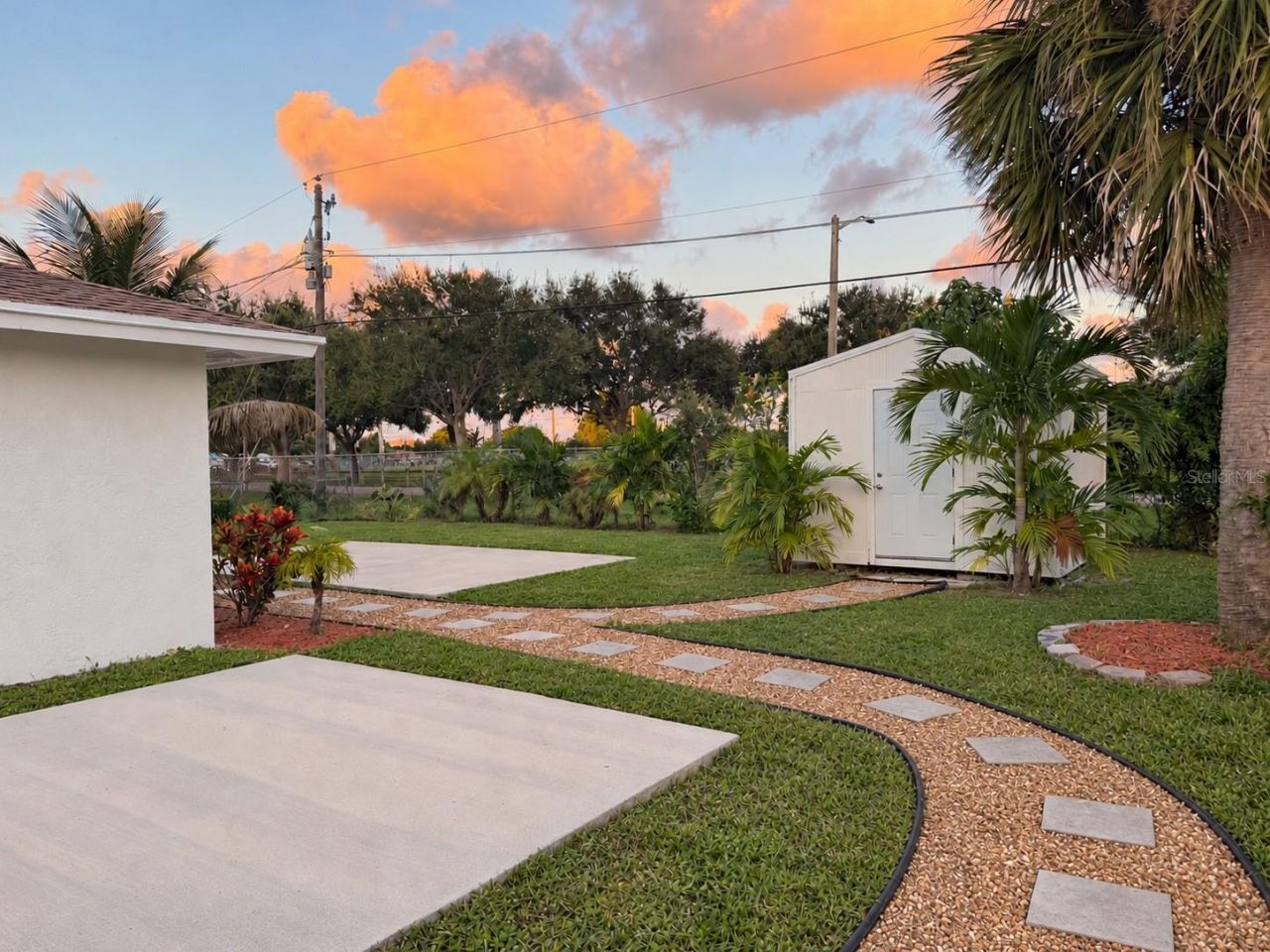1476 N Mangonia Drive , West Palm Beach, FL 33401 Photo