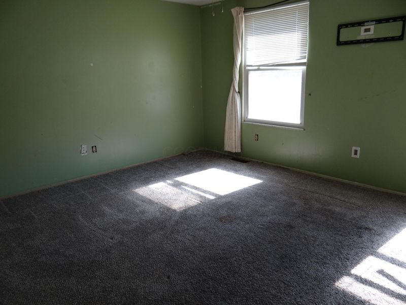 3716 Greenock Court, Columbus, OH 43228 Photo 13