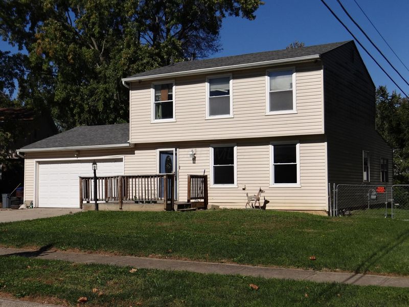 3716 Greenock Court, Columbus, OH 43228 Photo 4