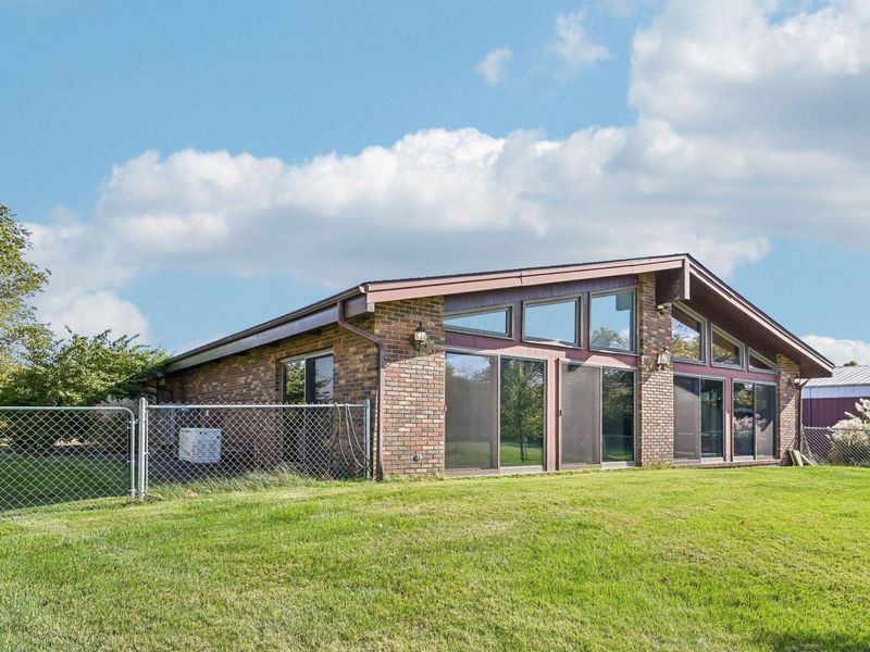 8379 London Groveport Road, Grove City, OH 43123 Photo 86