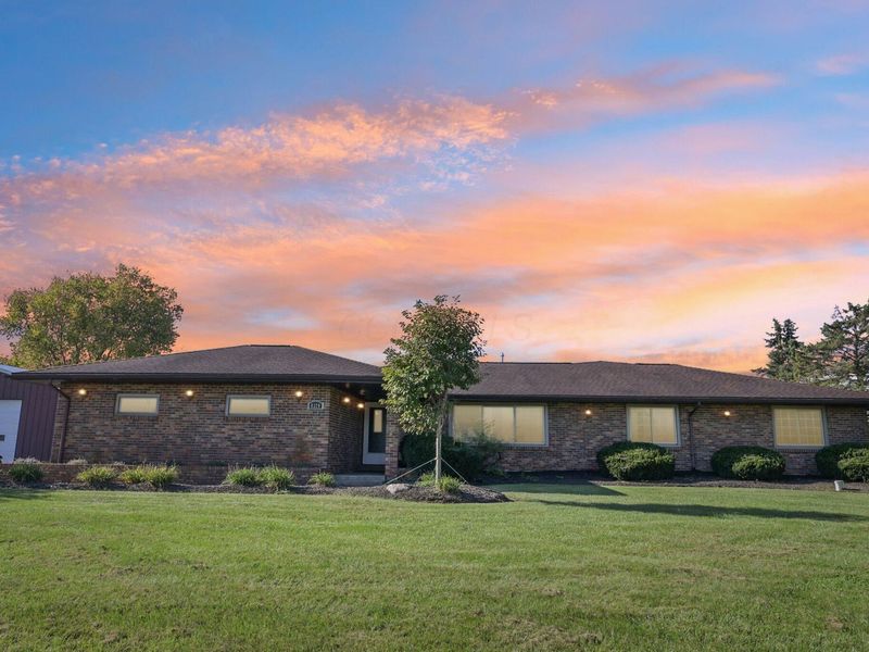 8379 London Groveport Road, Grove City, OH 43123 Photo 96
