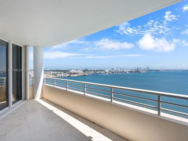 808 Brickell Key Dr, Unit 2102, Miami, FL 33131