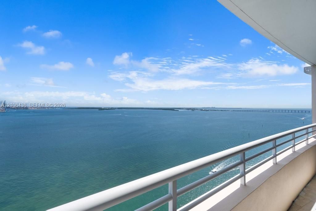808 Brickell Key Dr, Unit 2102, Miami, FL 33131 Photo