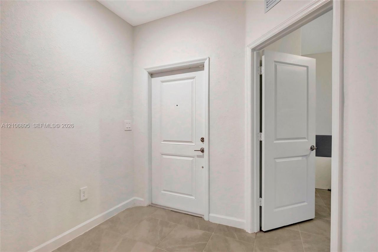 Please Call For Address, Miami, FL 33167 Photo