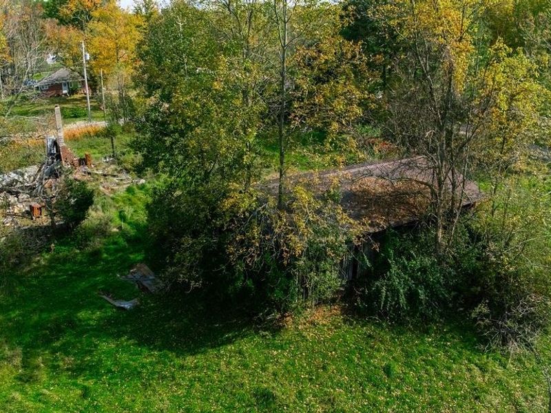 4485 Middle Road, Conneaut, OH 44030 Photo 7