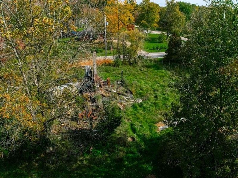 4485 Middle Road, Conneaut, OH 44030 Photo 8