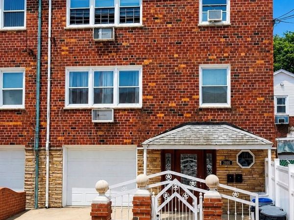 2890 E 195th Street, Bronx, NY 10461