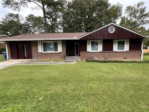 6505 Hidden Brook Trail , Atlanta, GA 30349
