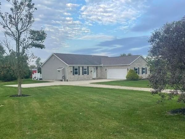 2621 Ohio 245 , Cable, OH 43009
