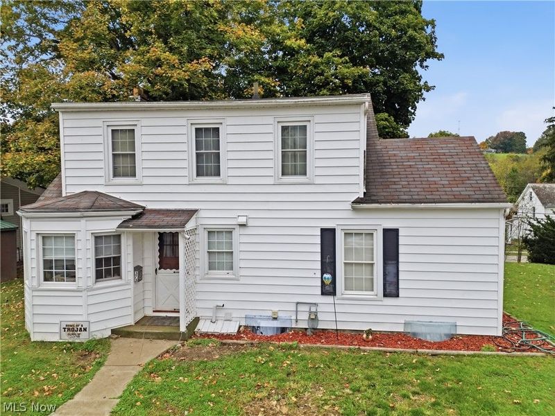 373 Cross Street, Newcomerstown, OH 43832 Photo 3