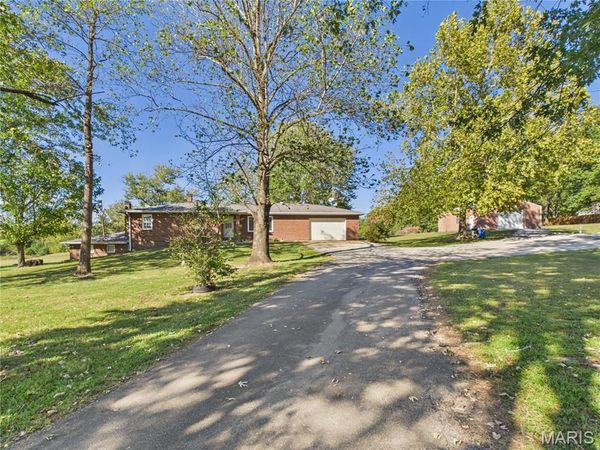 5091 Highway M , Poplar Bluff, MO 63901
