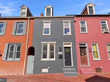 112 HOWARD AVENUE, LANCASTER, PA 17602