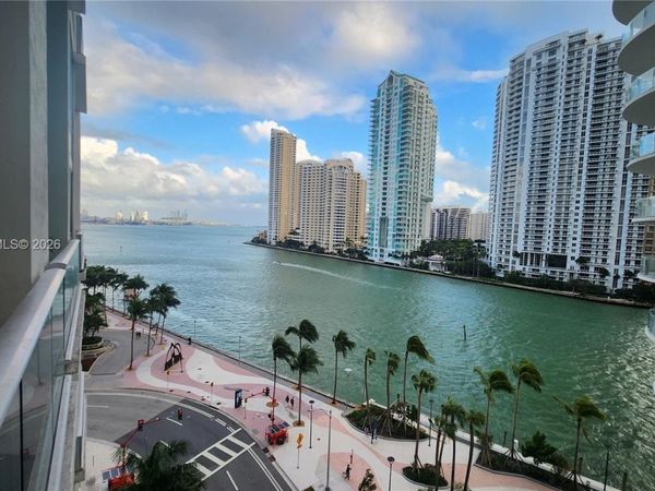 300 S Biscayne Blvd , Unit L-808, Miami, FL 33131
