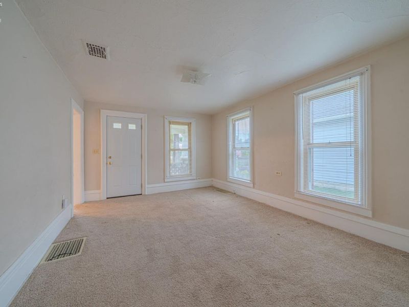 235 N Locust, Oak Harbor, OH 43449 Photo 4