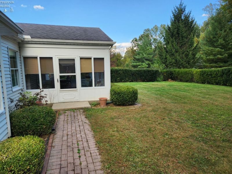 124 Stonyridge Drive, Sandusky, OH 44870 Photo 10