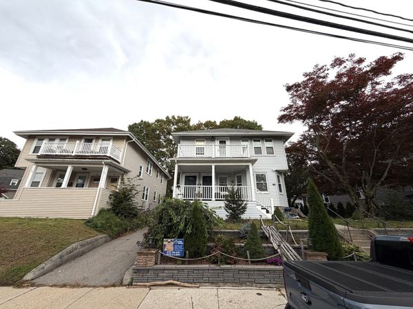 159 Willow St, Unit 2, Boston, MA 02132