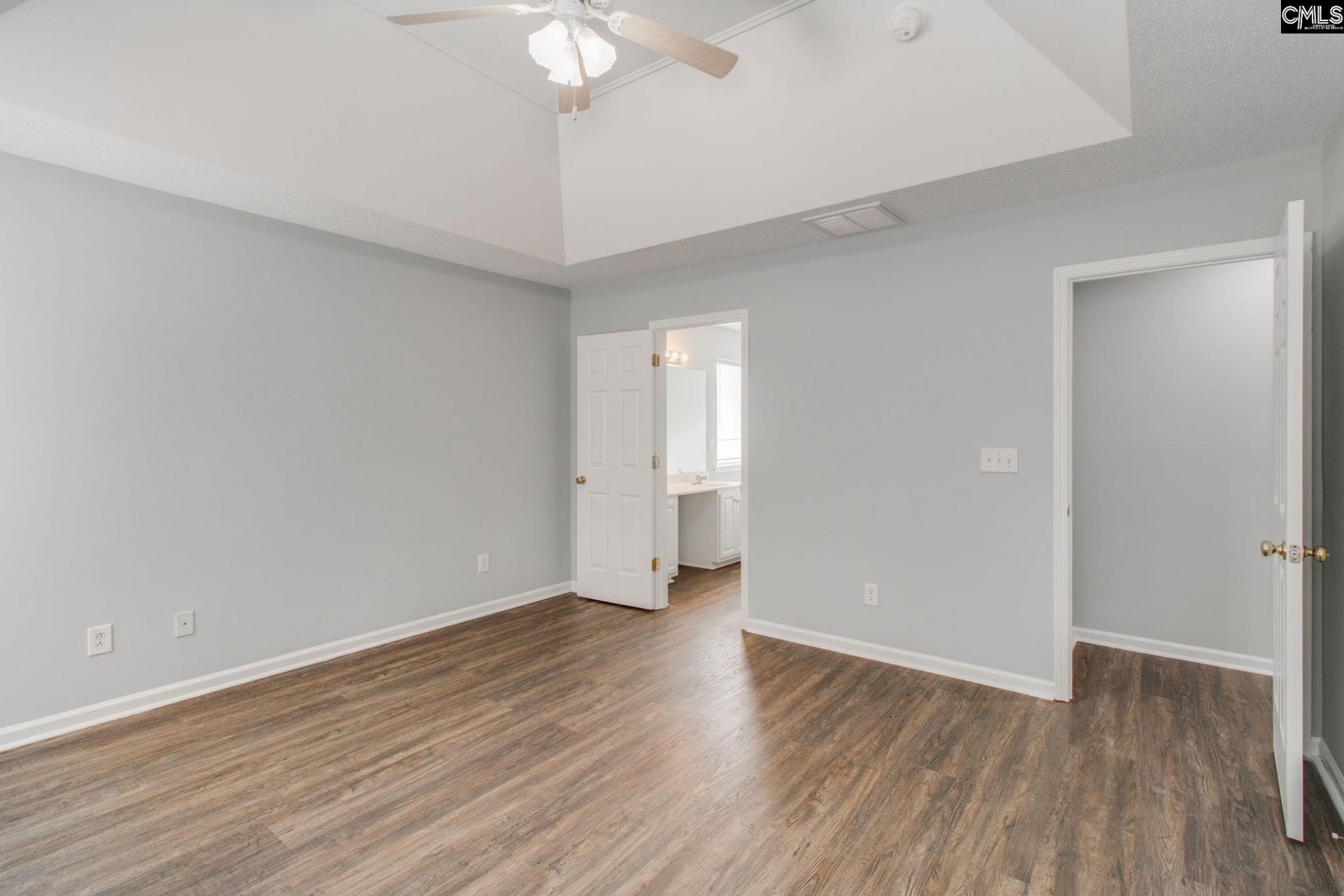 511 Oak Cove Drive  Photo 17