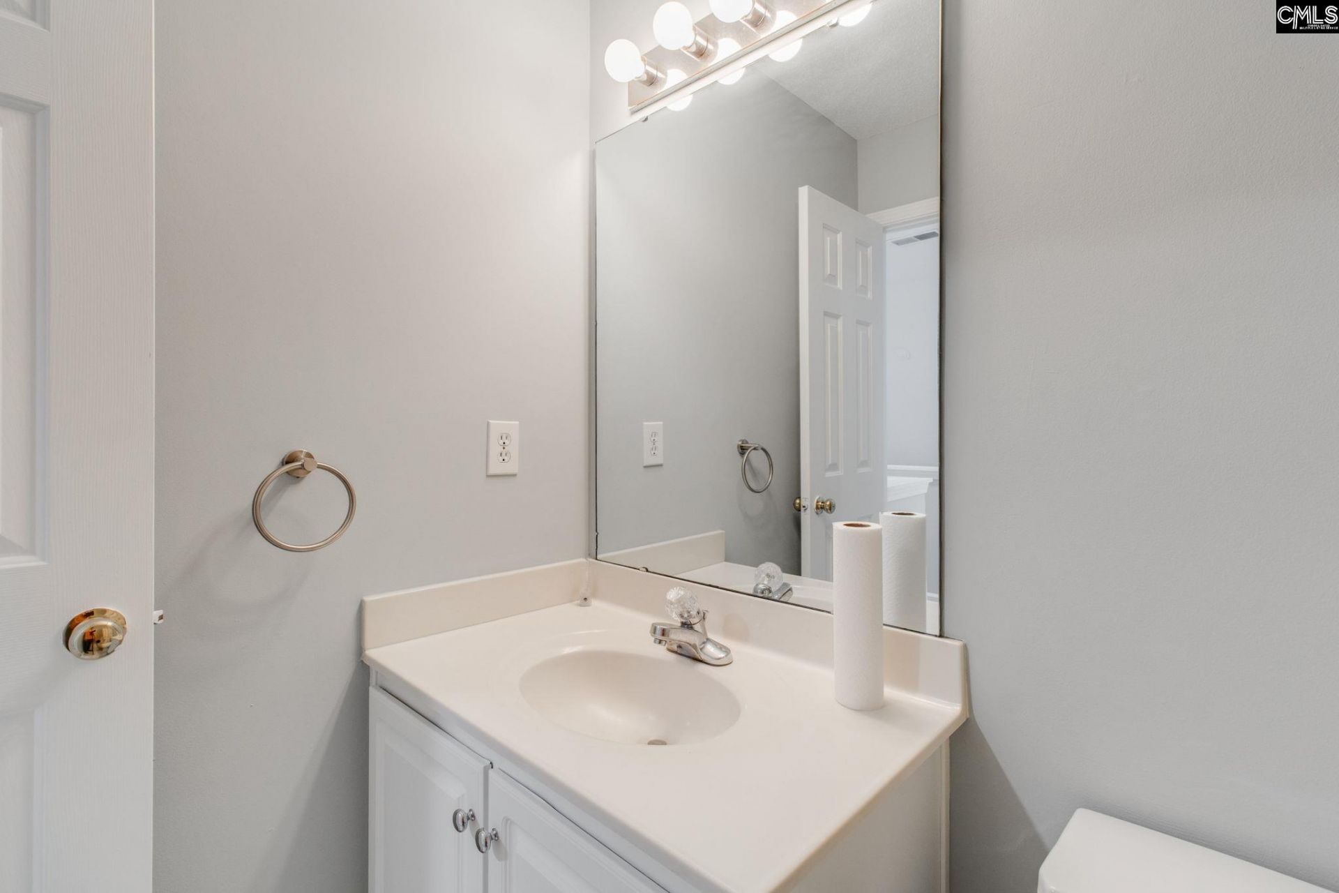 511 Oak Cove Drive  Photo 23
