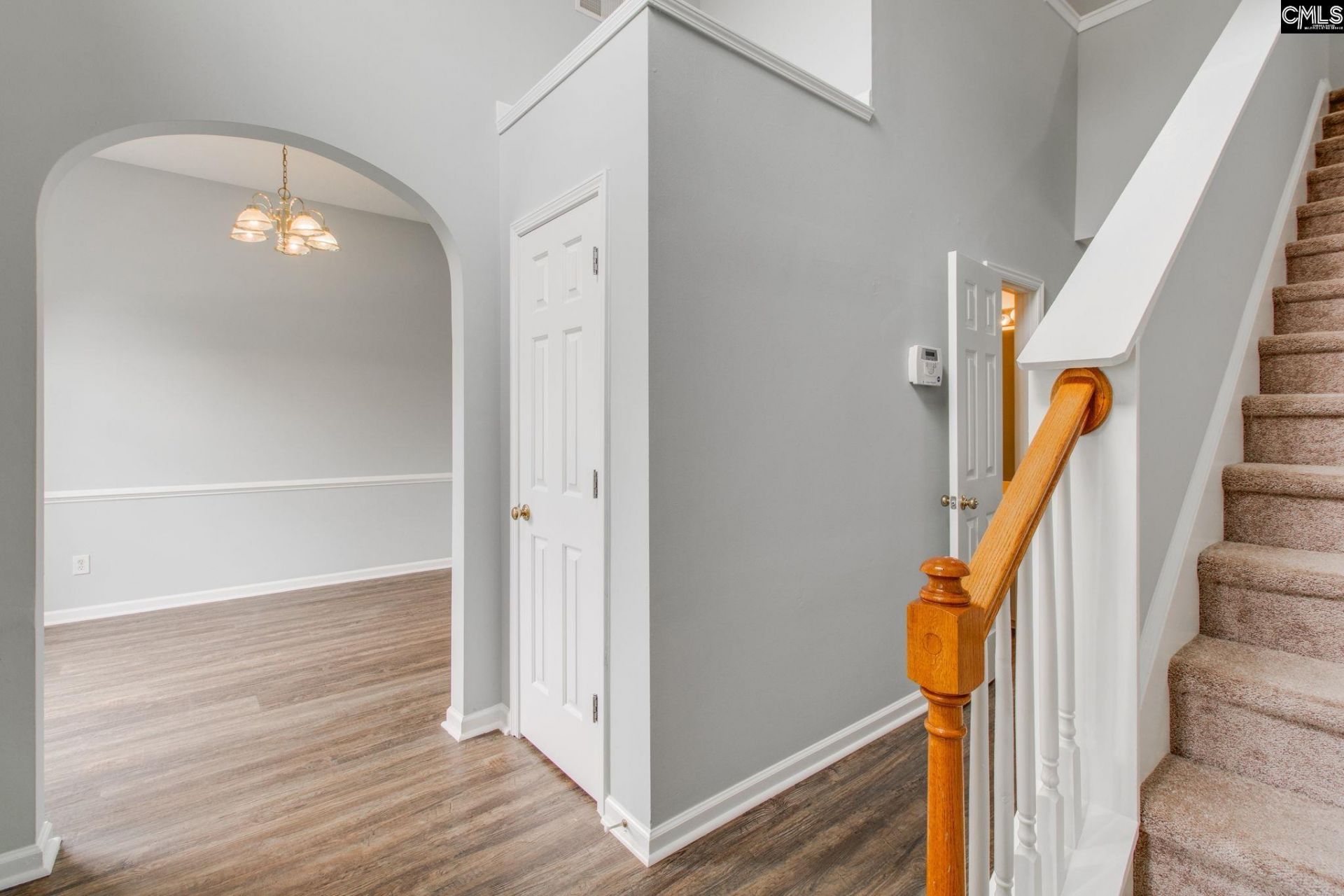 511 Oak Cove Drive  Photo 4