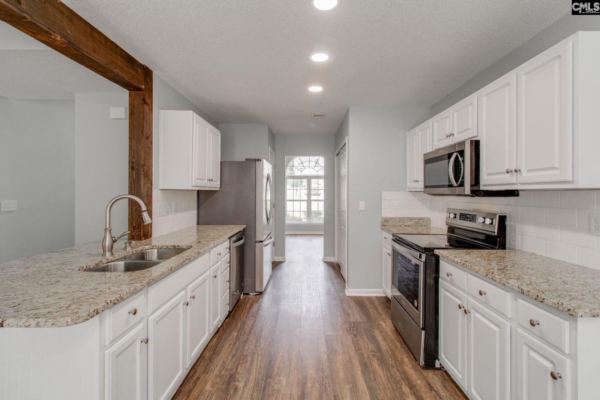 511 Oak Cove Drive  Photo 9