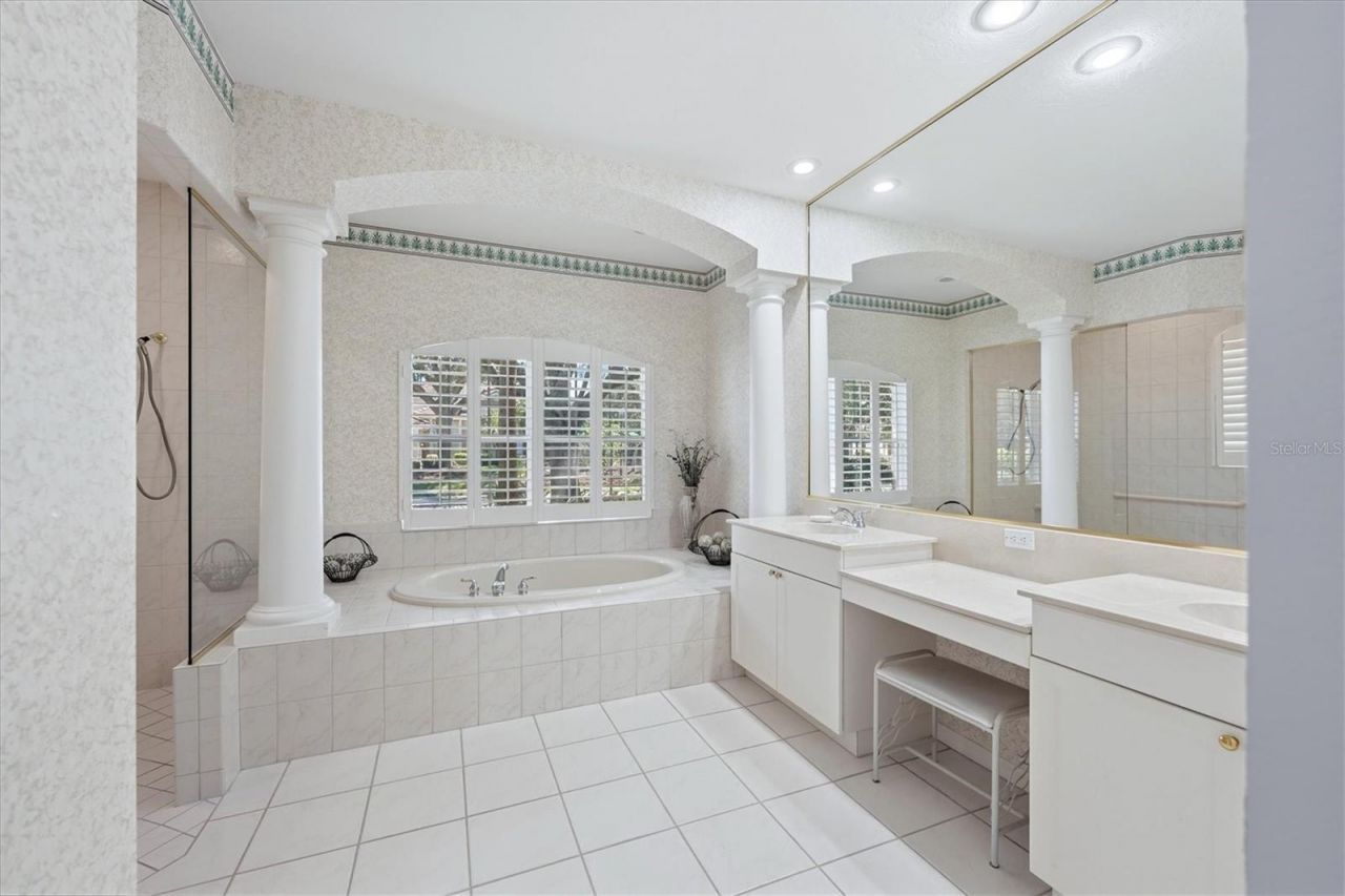 7930 Wyndham Court, University Park, FL 34201 Photo
