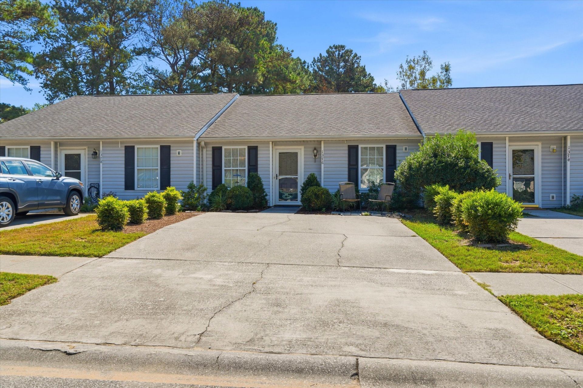 1376 Pinnacle Lane Photo 5