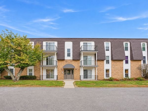 2 Shadowbrook, Unit 51, Milford, MA 01757