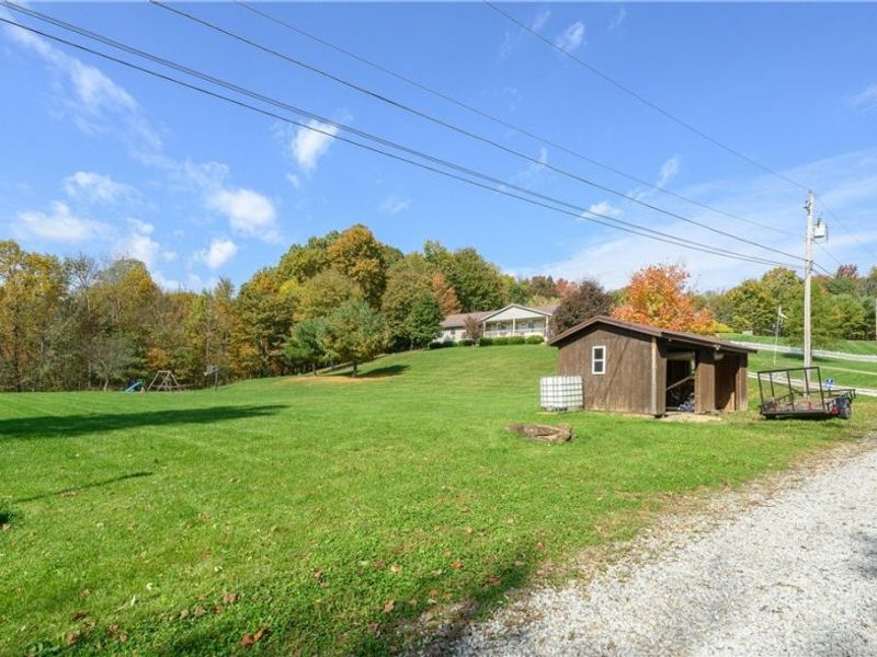 169 Schneiders Crossing Road NW, Dover, OH 44622 Photo 7