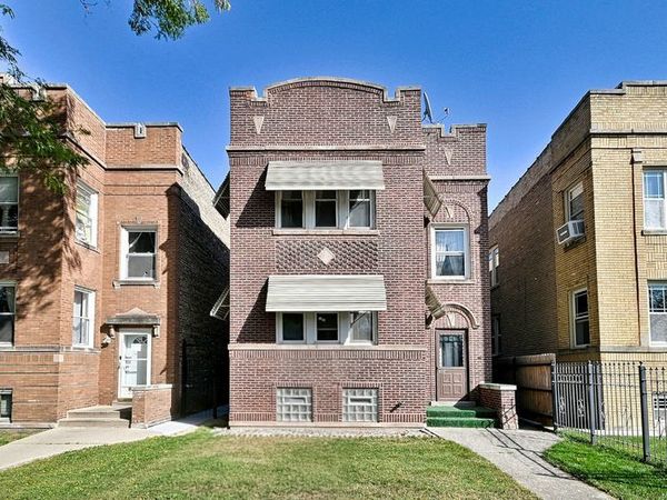 2717 N Kilpatrick Avenue , Chicago, IL 60639