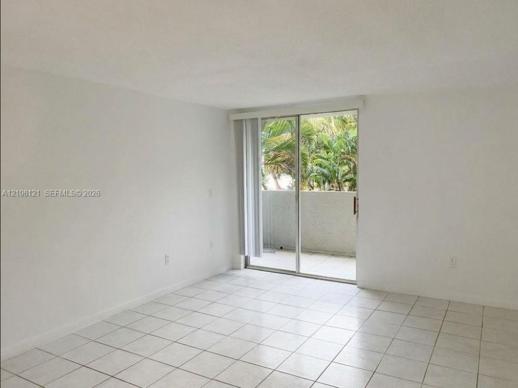 10000 NW 80 Ct , Unit 2225, Hialeah Gardens, FL 33016 Photo
