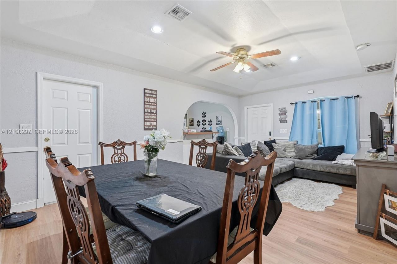 4810 Lakewood Park Dr , Fort Pierce, FL 34951 Photo