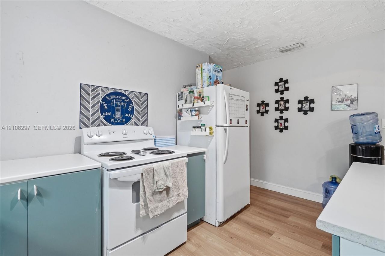 4810 Lakewood Park Dr , Fort Pierce, FL 34951 Photo
