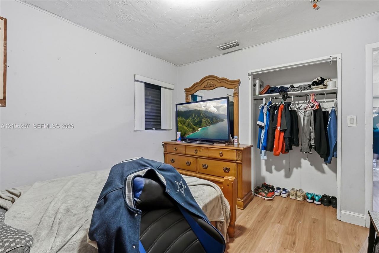 4810 Lakewood Park Dr , Fort Pierce, FL 34951 Photo