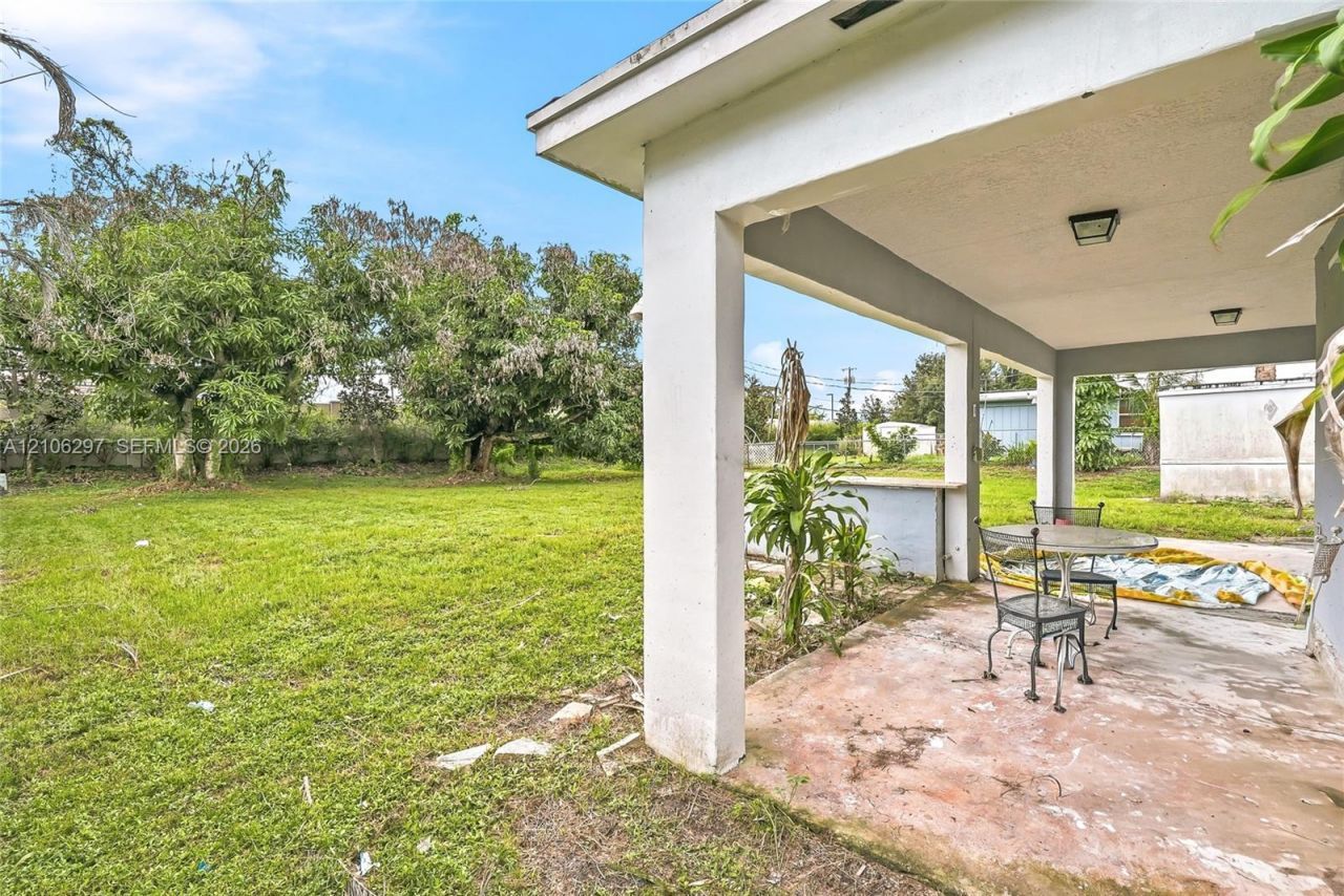 4810 Lakewood Park Dr , Fort Pierce, FL 34951 Photo