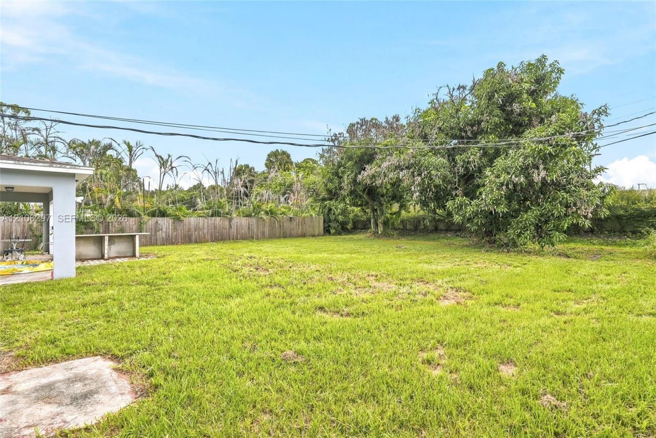 4810 Lakewood Park Dr , Fort Pierce, FL 34951 Photo