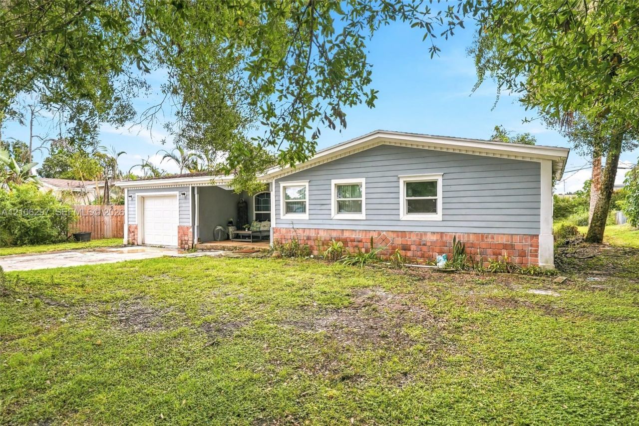 4810 Lakewood Park Dr , Fort Pierce, FL 34951 Photo