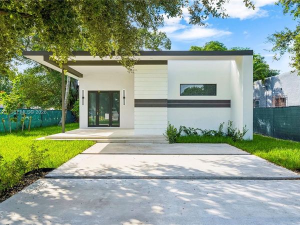 870 Superior St , Opa-Locka, FL 33054