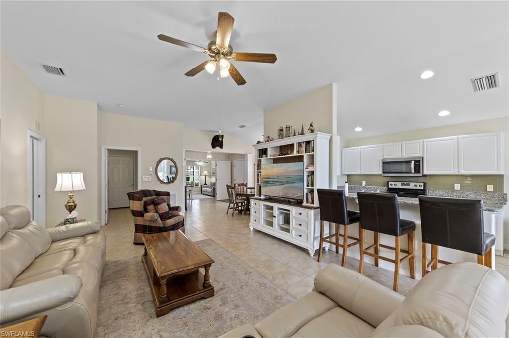 10083 Colonial Country Club Blvd, Fort Myers, FL 33913 Photo