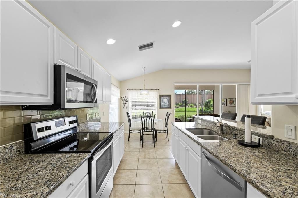 10083 Colonial Country Club Blvd, Fort Myers, FL 33913 Photo
