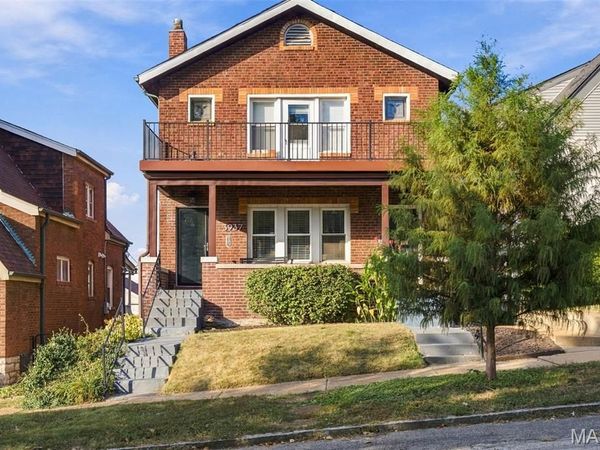 3937 Fairview Avenue , St Louis, MO 63116